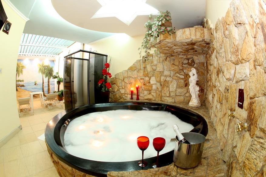 Hotel & Motel Le Baron (Adults Only) Pôrto Ferreira Екстериор снимка
